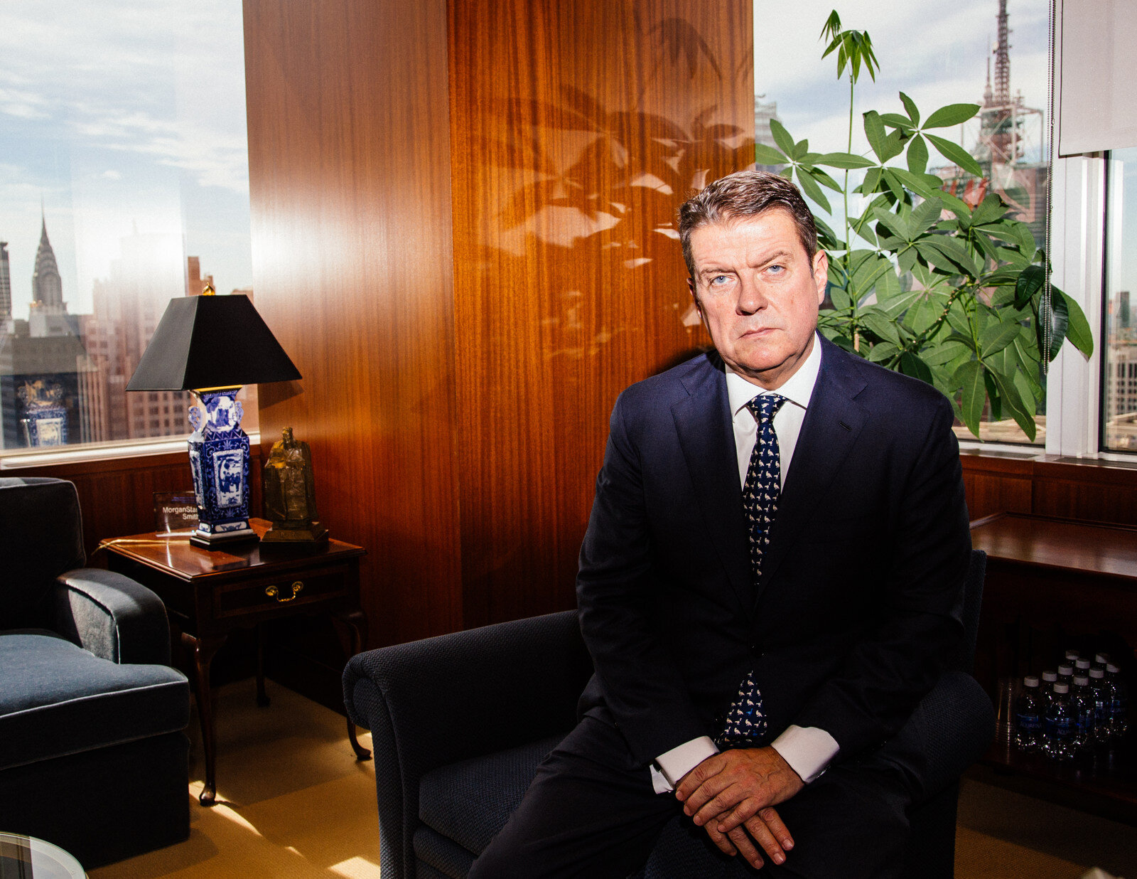 كولم كيليهر، رئيس مجلس إدارة بنك يو بي إس