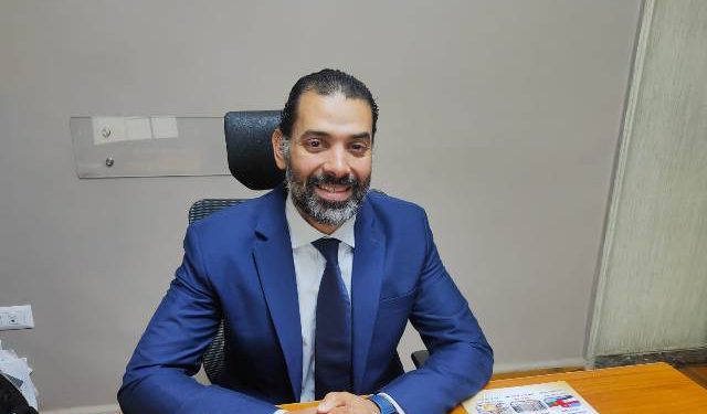 معتز عشماوى، العضو المنتدب بشركة عربية أون لاين لتداول الأوراق المالية