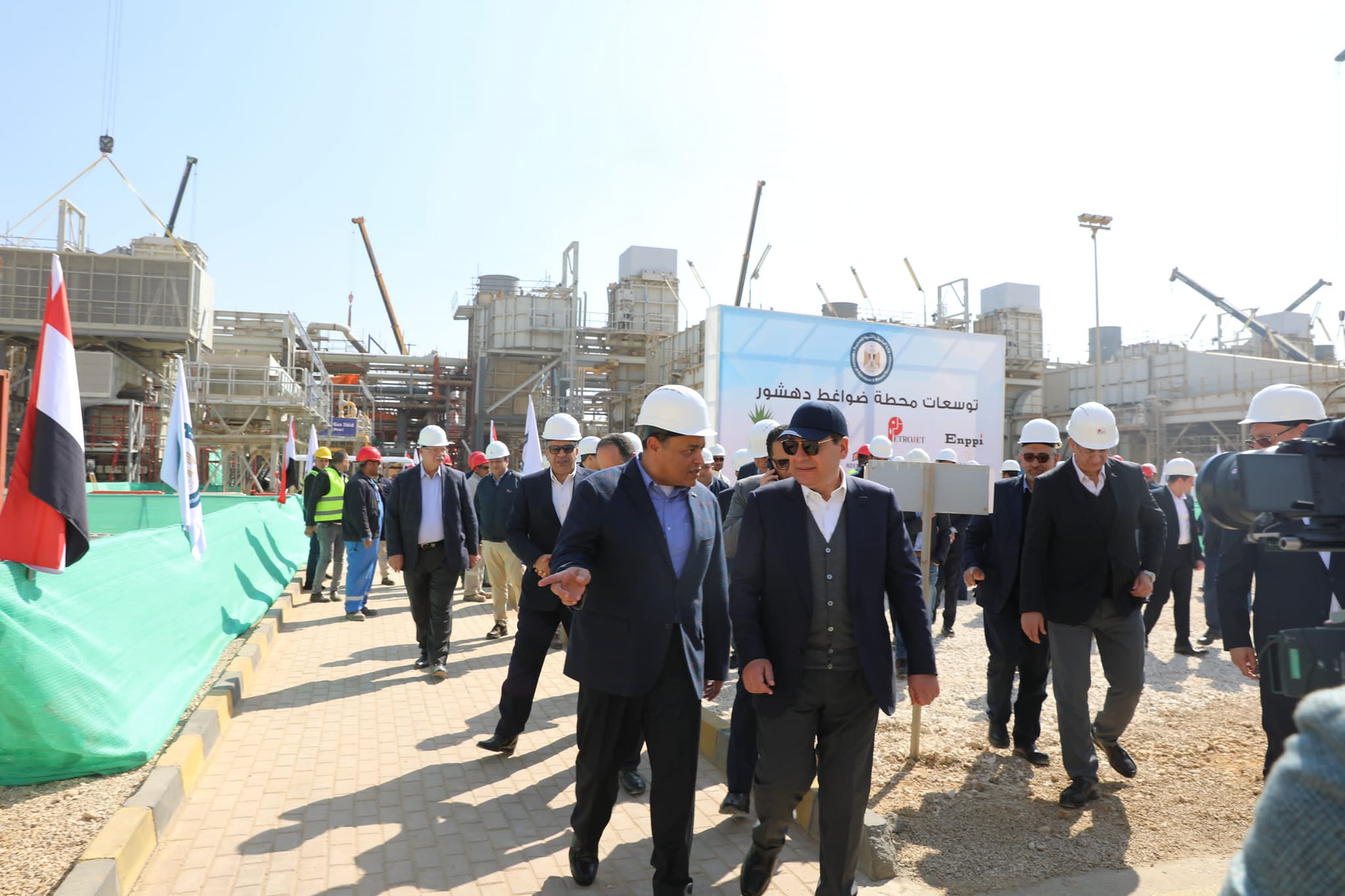 "البترول": رفع السعة بمحطة ضواغط دهشور لـ46 مليون متر مكعب غاز يومياً