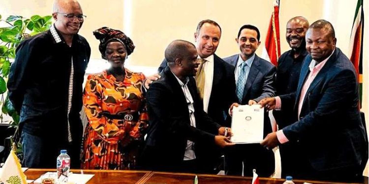 "سى إف سى" و"إيڤرجرو" توقعان اتفاقا لتوريد المنتجات الزراعية إلى جنوب إفريقيا