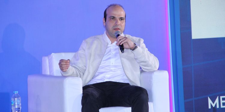 مصطفى خيرت الرئيس التنفيذى لشركة بريق لإعادة تدوير منتجات البلاستيك