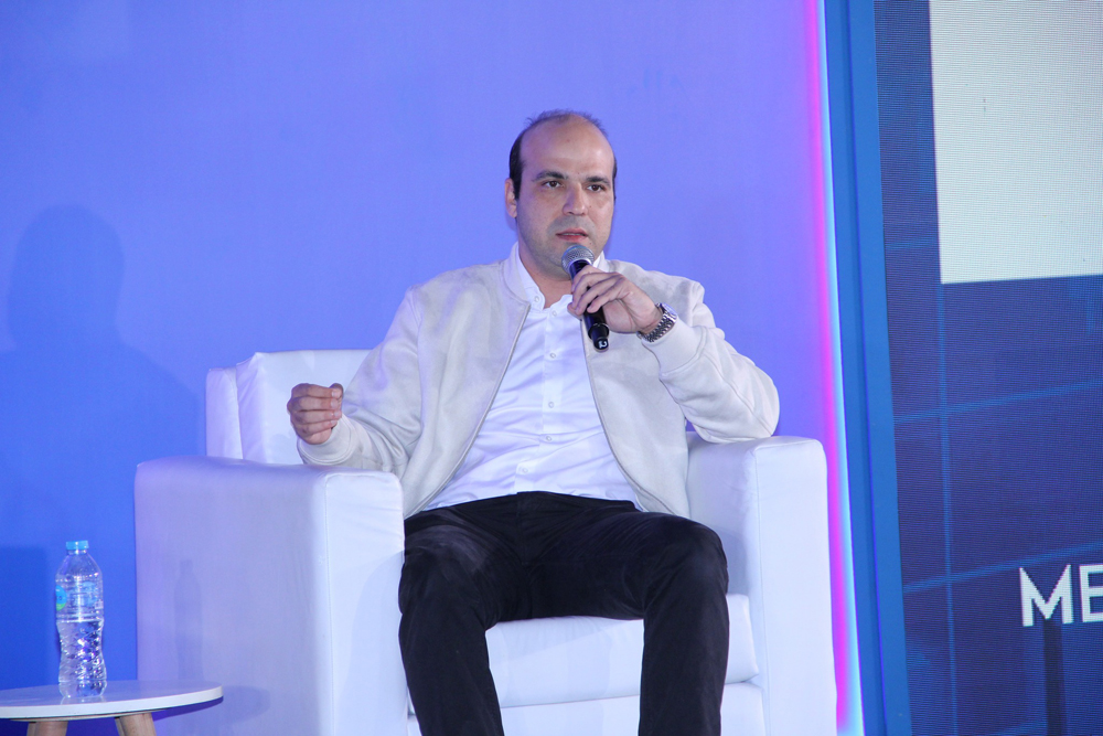 مصطفى خيرت الرئيس التنفيذى لشركة بريق لإعادة تدوير منتجات البلاستيك