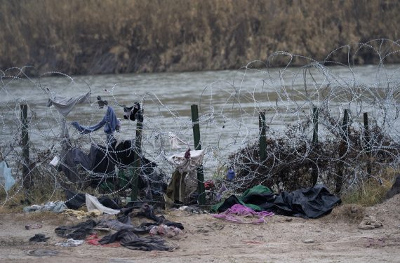 الرئيس المكسيكي: نصف الأسلحة المهربة من أمريكا لنا تأتي من تكساس