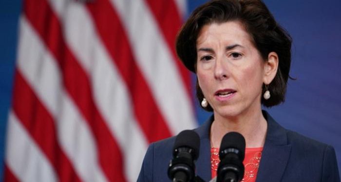 جينا ريموندو وزيرة التجارة الأمريكية