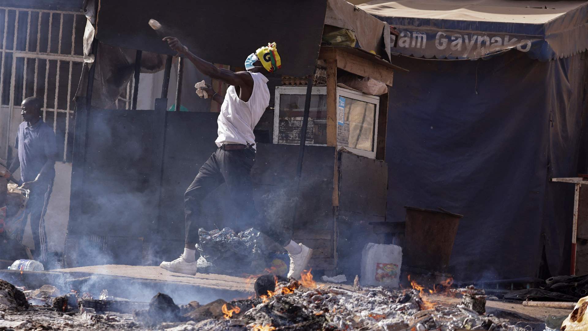 الحكومة السنغالية تقطع الإنترنت عبر المحمول مع تصاعد الاحتجاجات