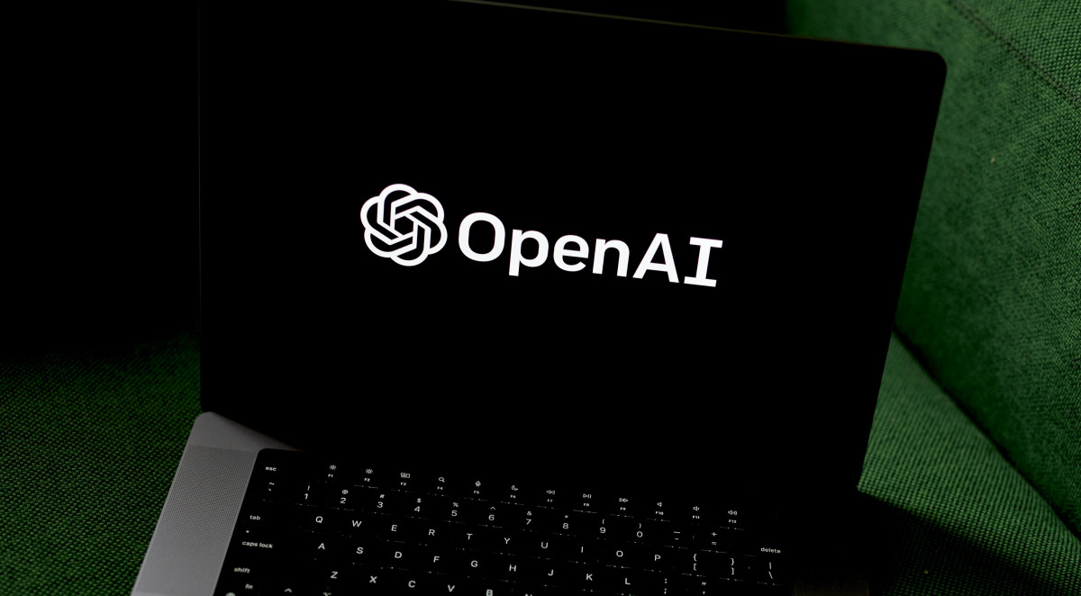 أبوظبي تدرس الاستثمار في شركة رقائق تابعة لـ"Open AI"