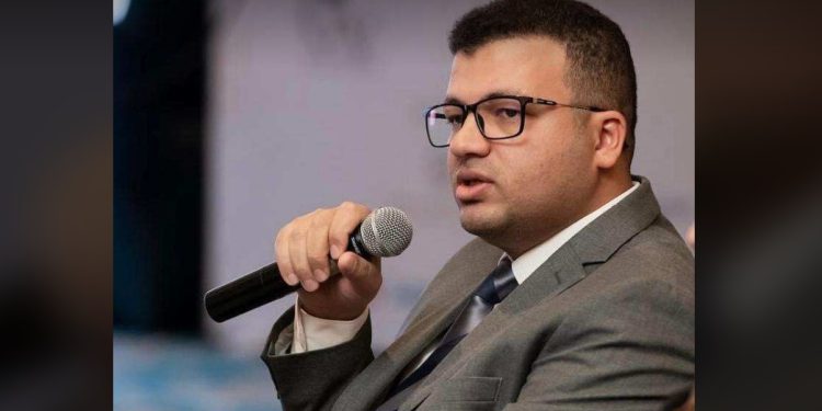 محمد مكين، رئيس مجلس إدارة شركة “أب رايد” للنقل الذكى