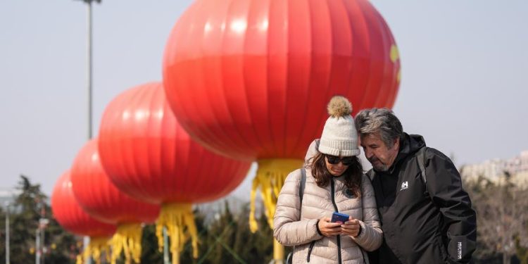 السياح الأجانب فى الصين