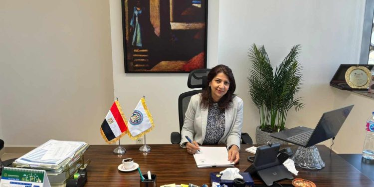 منى ناصر مساعد وزير المالية