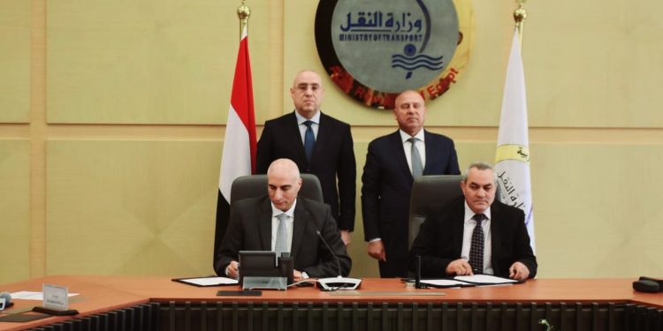 توقيع بروتوكول تعاون في مجالات النقل البري داخل المدن الجديدة