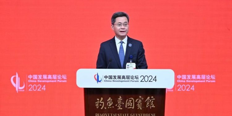 لان فوه آن، وزير المالية الصيني