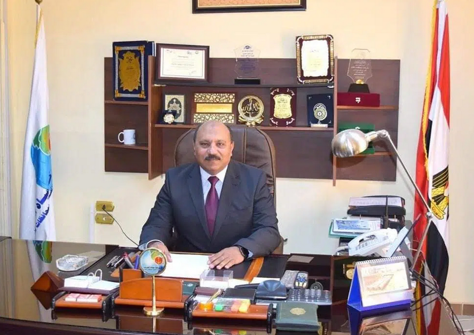 عبدالحميد عصمت ، رئيس مجلس الإدارة شركة مياه الشرب والصرف الصحي بمحافظات القناة
