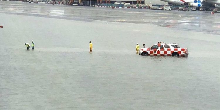 الخطوط العراقية توقف رحلاتها إلى مطار دبي بسبب الأمطار