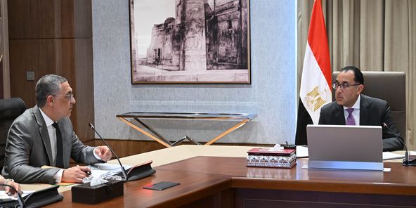 الحكومة تبحث ترتيبات تنظيم مؤتمر الاستثمار بالتعاون مع الاتحاد الأوروبي