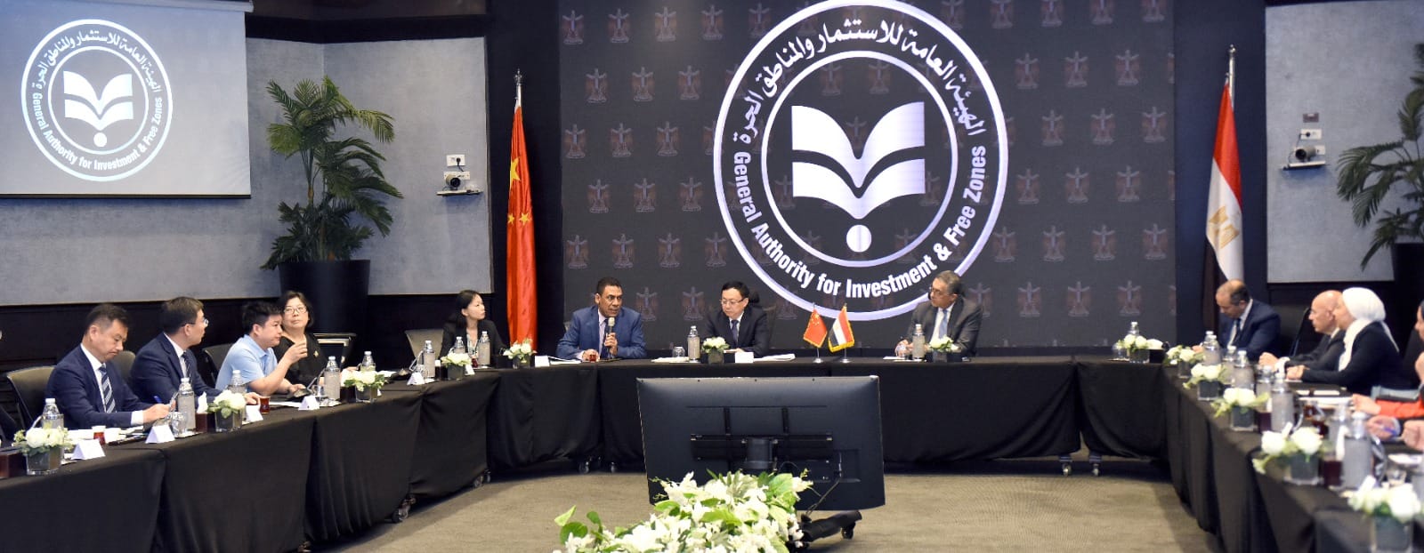 مصر تبحث جذب استثمارات صينية للمنطقة الحرة المُخطط إنشائها بـ"العلمين الجديدة"