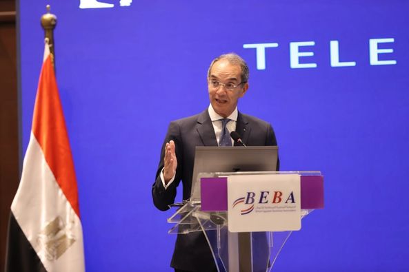 الاتصالات: توافر الكفاءات الرقمية ضرورى لجذب الاستثمارات فى الذكاء الاصطناعى