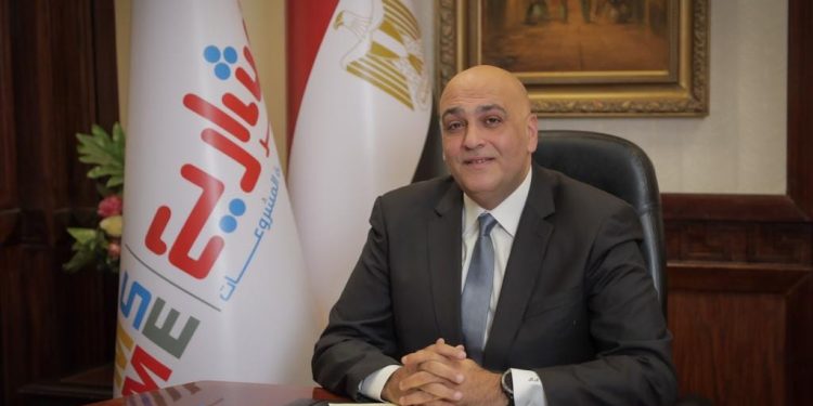 باسل رحمي الرئيس التنفيذي لجهاز تنمية المشروعات المتوسطة والصغيرة