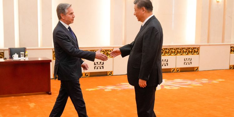 الكرملين معلقًا على زيارة بلينكن للصين: العلاقات بين موسكو وبكين ستستمر