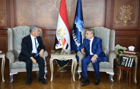 قناة السويس