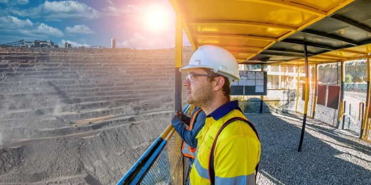 غالبية القوى العاملة العالمية معرضة لمخاطر صحية مرتبطة بتغير المناخ