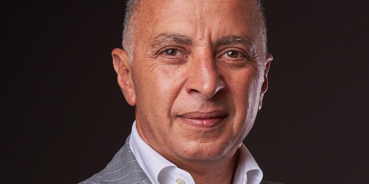 أحمد السويدى رئيس مجلس إدارة شركة السويدى إلكتريك