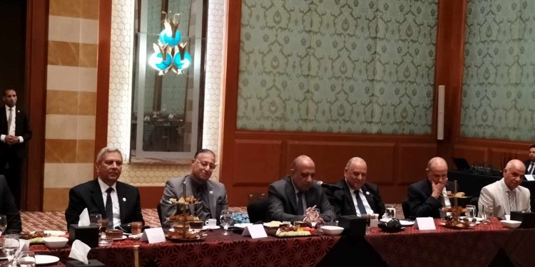 قطاع الأعمال