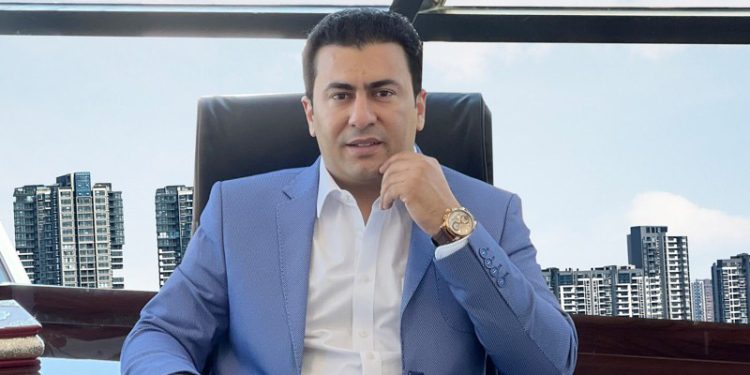 خالد صبرى، رئيس مجلس إدارة شركة خالد صبرى هولدينج ؛ خالد صبري