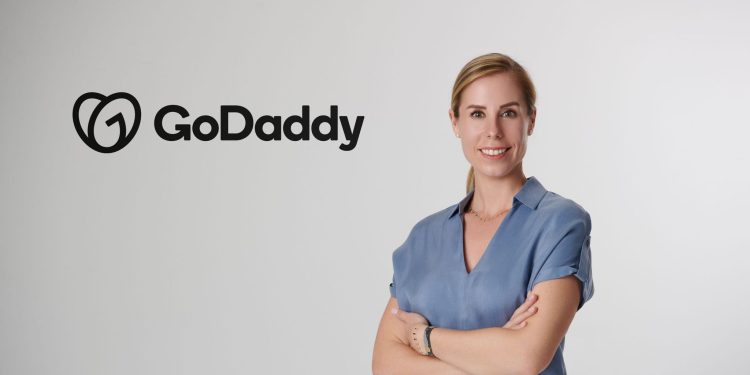 سيلينا بيبر نائب الرئيس للأسواق العالمية بشركة جودادى GoDaddy
