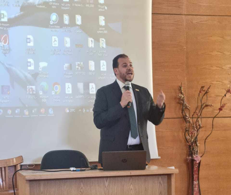 "المصريين الأفارقة" تشارك فى منتدى جامعة السويس لربط الدراسة بسوق العمل