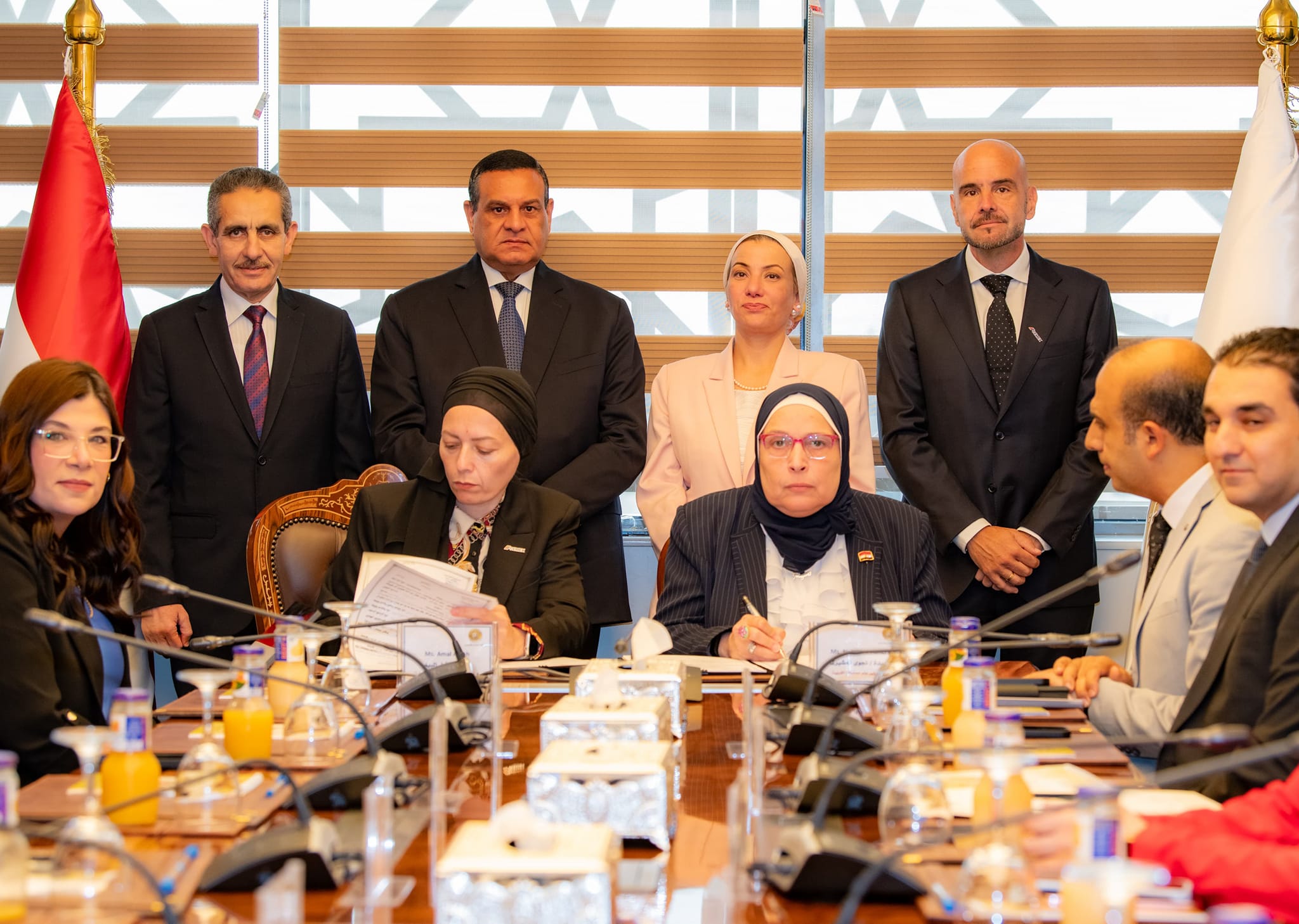 توقيع عقد إدارة وتشغيل مصنع تدوير ومعالجة المخلفات بالمحلة الكبرى