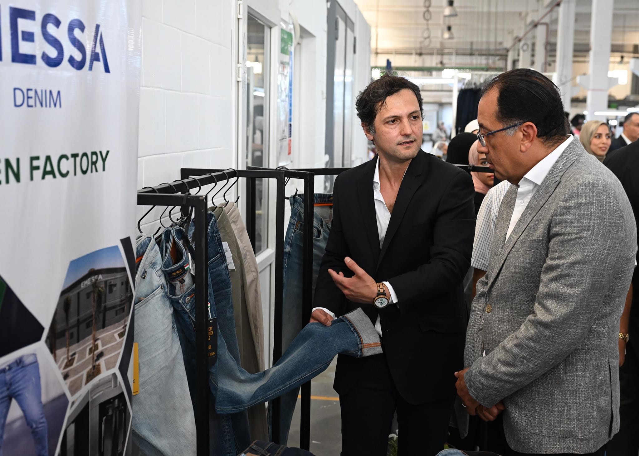 "إيميسا دينيم" للملابس تستهدف 170 مليون يورو مبيعات سنوية بحلول 2028