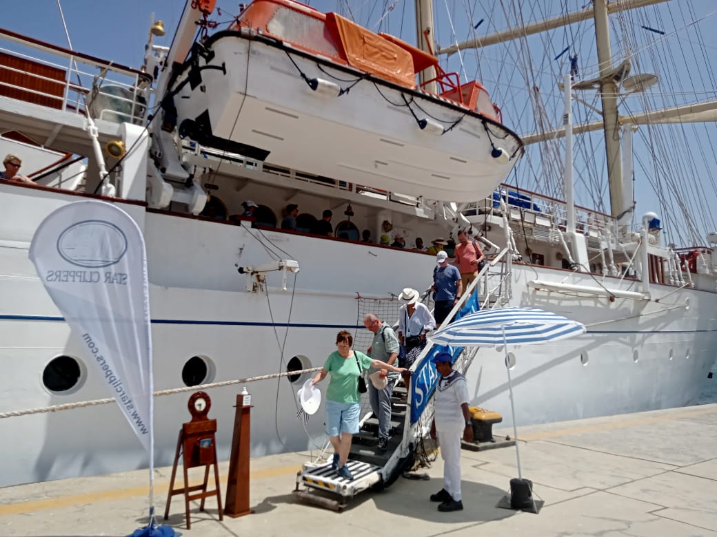 السياح في بورسعيد