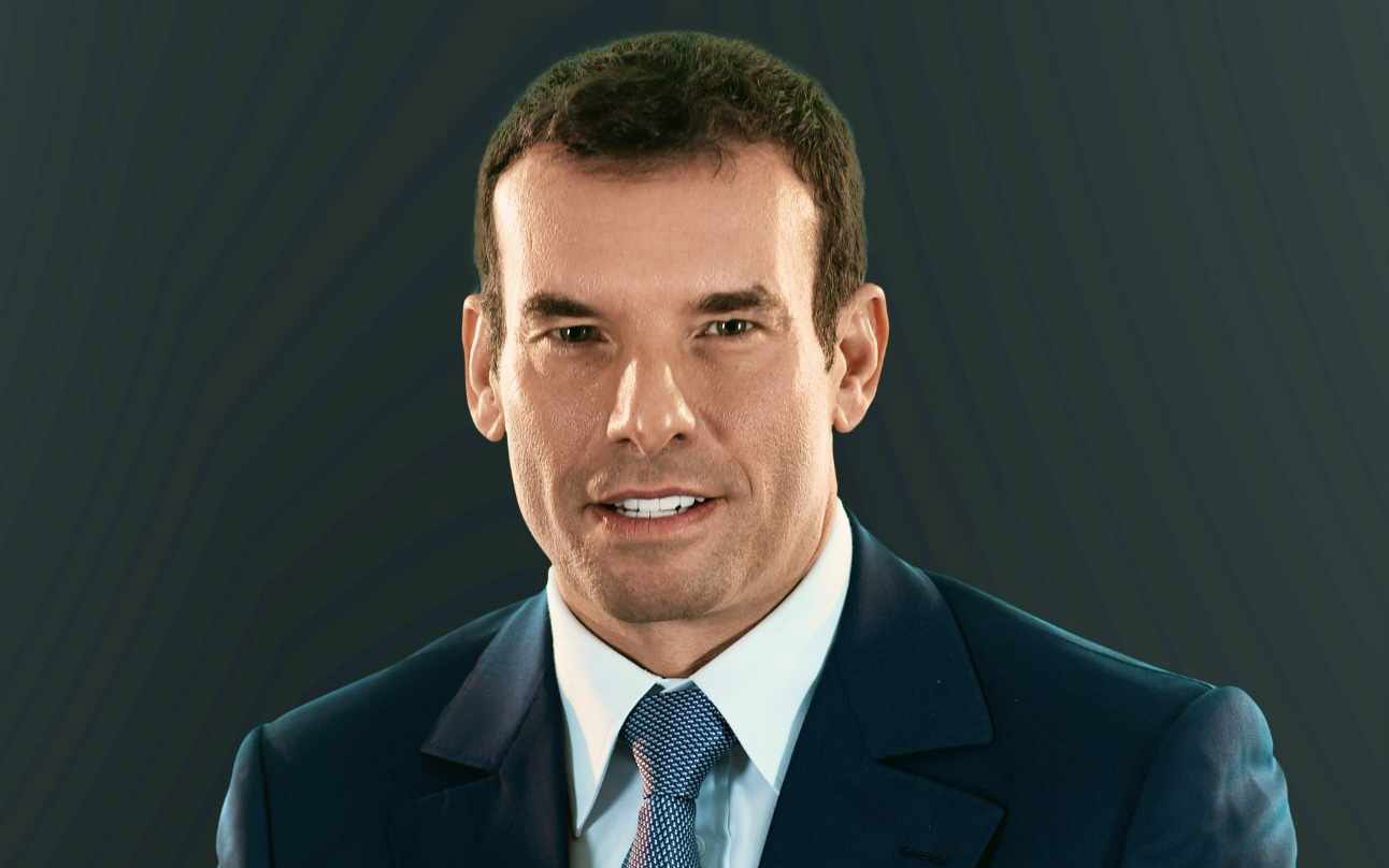 فهد خاطر رئيس مجلس إدارة مجموعة ألاميدا للرعاية الصحية