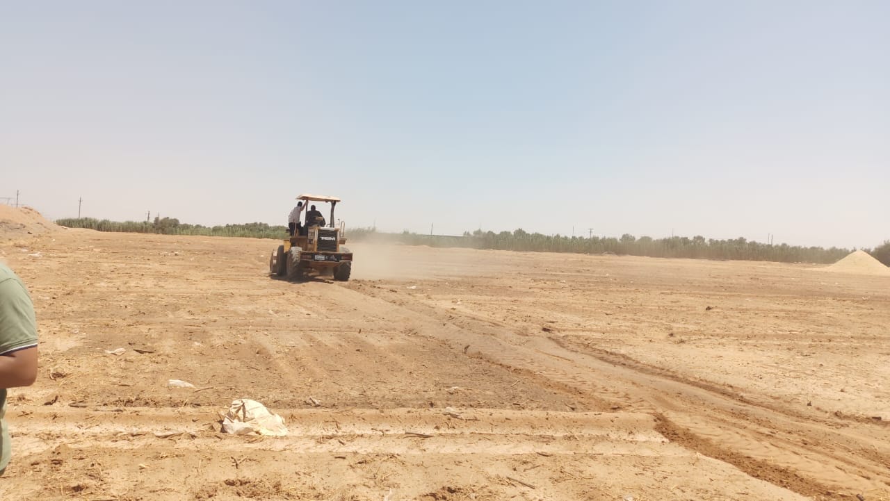 "الإسكان" تسترد 146 فدانا في "العاشر من رمضان"