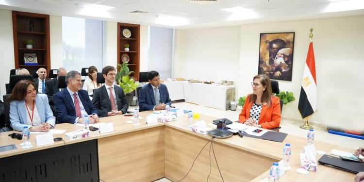 شركات بريطانية تبدى رغبتها فى التعاون مع صندوق مصر السيادى