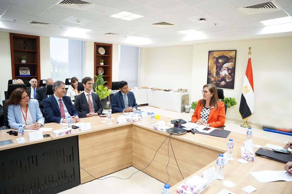 شركات بريطانية تبدى رغبتها فى التعاون مع صندوق مصر السيادى