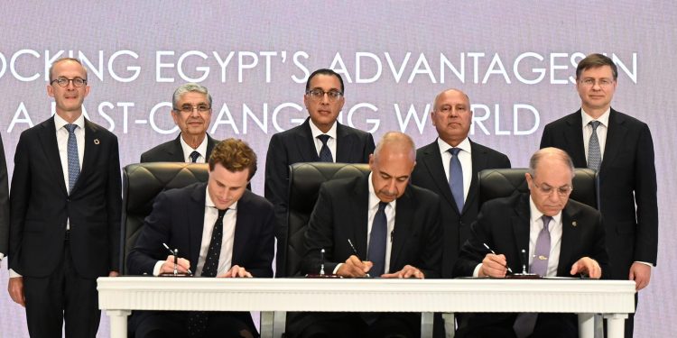 24 مليار يورو تكلفة مشروع إنتاج الهيدروجين والأمونيا الخضراء بمنطقة "جرجوب"