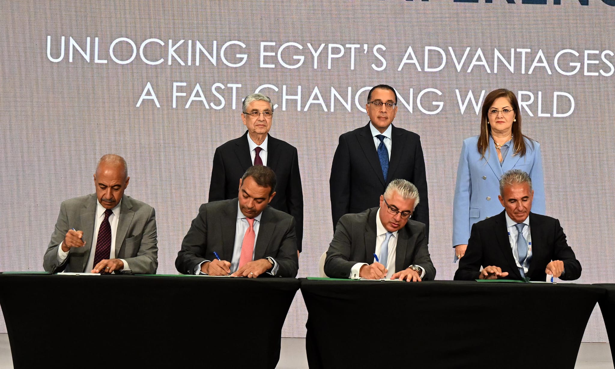 مصر توقع 4 اتفاقيات فى مجال الأمونيا الخضراء مع مطورين أوروبيين باستثمارات 33 مليار دولار