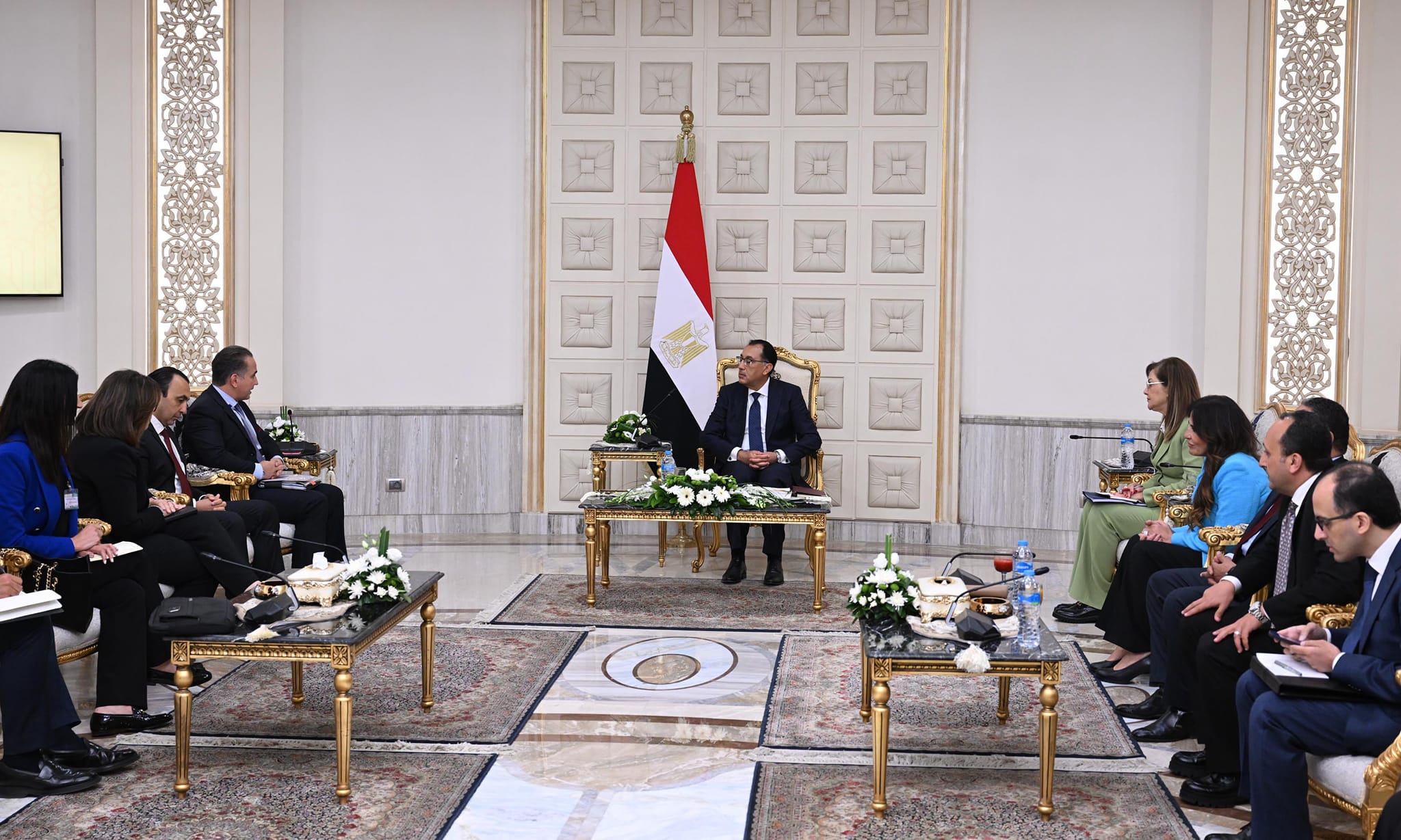 رئيس الوزراء يلتقى الرئيس التنفيذى لشركة "باماج" الألمانية