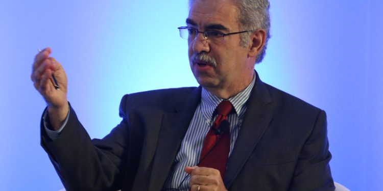 سانتياجو ليفي، زميل أول غير مقيم في برنامج الاقتصاد العالمي والتنمية بمعهد بروكينجز