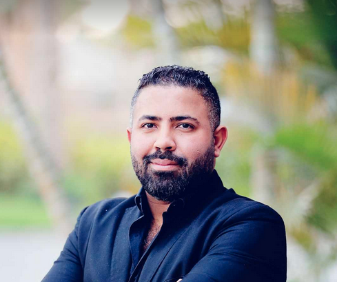 علاء على، رئيس القطاع التجارى بالشركة المصرية الإماراتية،