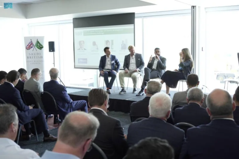 السعودية وبريطانيا تعززان تعاونهما في الاستثمار الرياضي