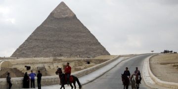 "العمرة بلس" ؛ السياحة في مصر ؛ الآثار ؛ الأهرامات ؛ قطاع السياحة