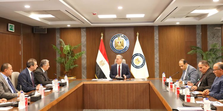 وزير البترول: تحقيق النمو لموارد الطاقة هدف أساسى لأهميتها لمصر