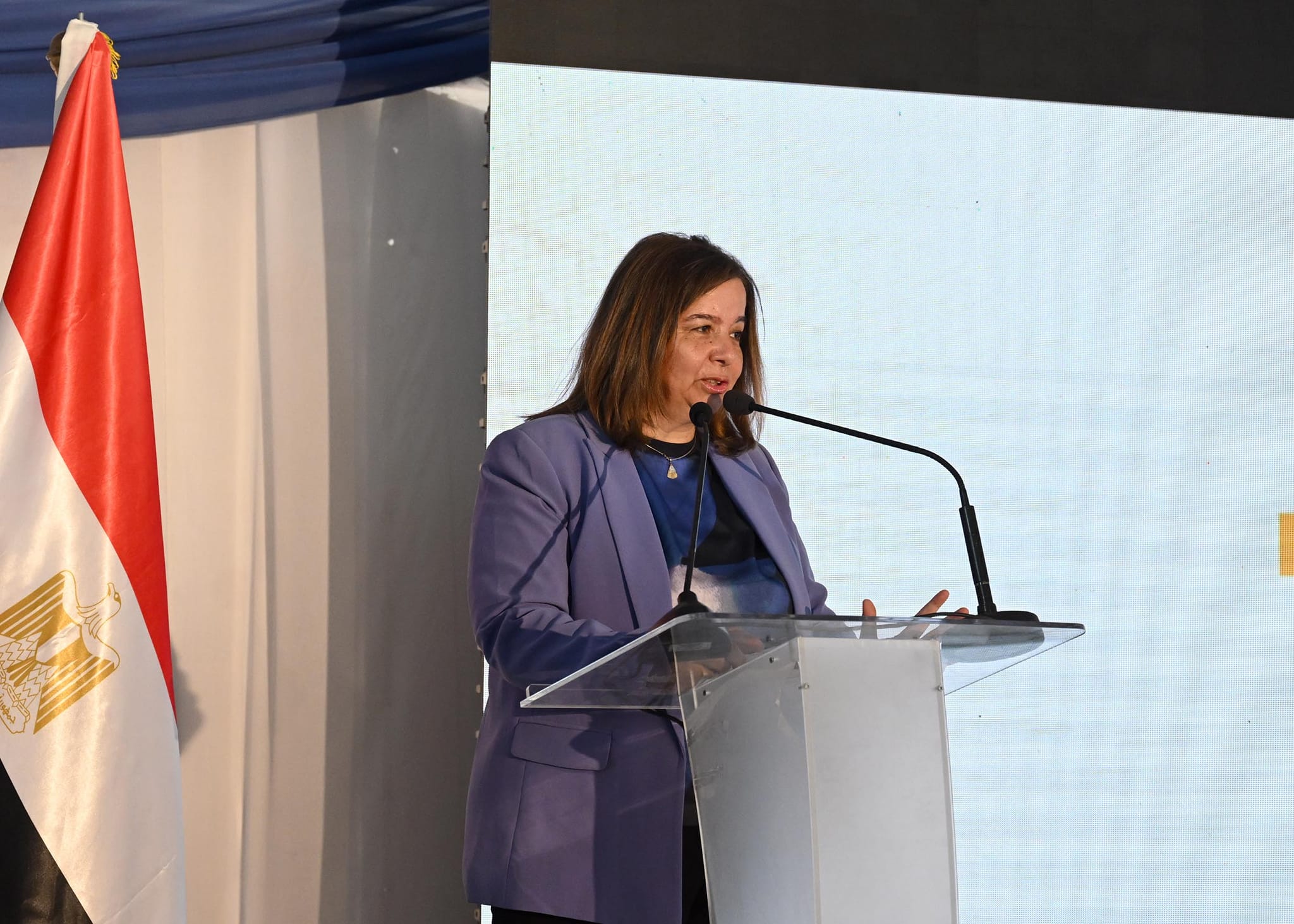 عبد الحميد: 70 مليار جنيه تمويلات عقارية لعملاء مشروع الإسكان الاجتماعى