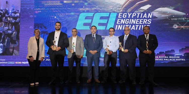 إطلاق مبادرة «المهندسين المصريين» لدعم الصناعة على هامش منتدى الاستشاريين المصريين
