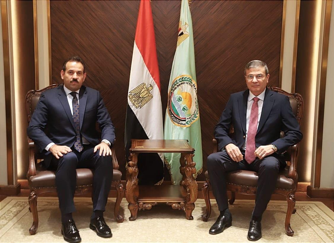 وزير الزراعة: مستمرون فى تقديم التسهيلات اللازمة لجهاز مستقبل مصر