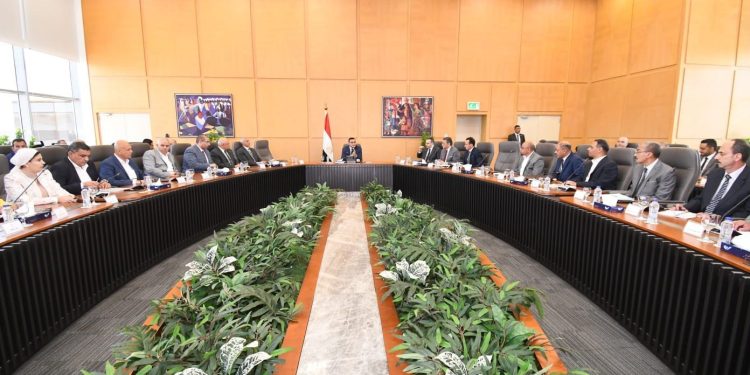 وزير الإسكان: خطة لتوفير موارد مالية ذاتية ومستدامة لأجهزة المدن الجديدة