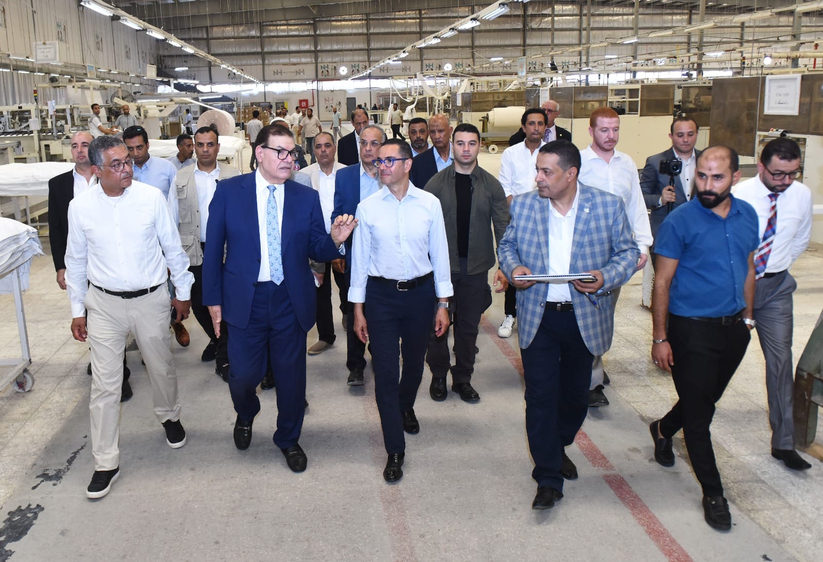 وزير الاستثمار: تسهيل إجراءات التحول للطاقة النظيفة.. وحوافز للأنشطة الصديقة للبيئة