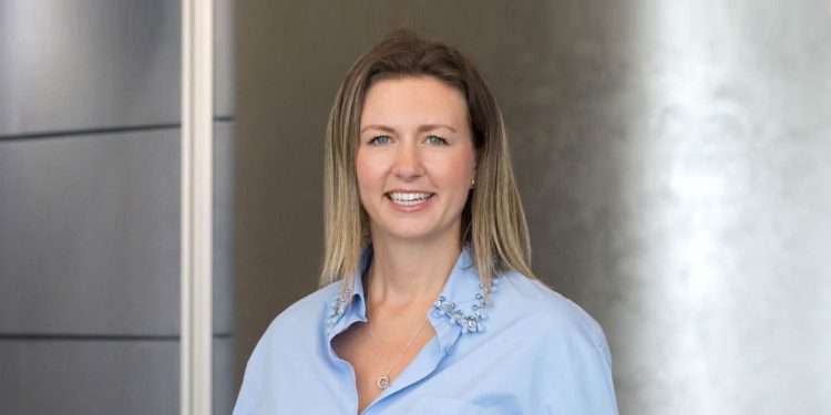 لورا مورغان، رئيس قسم معلومات السوق فى الشرق الأوسط وأفريقيا لخدمات المشاريع والتطوير فى شركة "جيه إل إل"